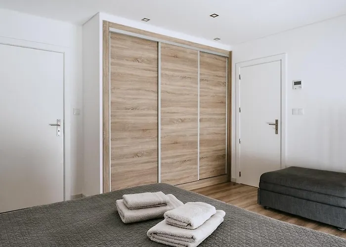 The Douro Nest 杜罗河畔瓦伦萨