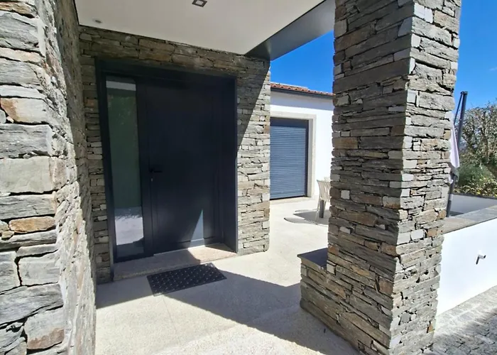 The Douro Nest * 杜罗河畔瓦伦萨